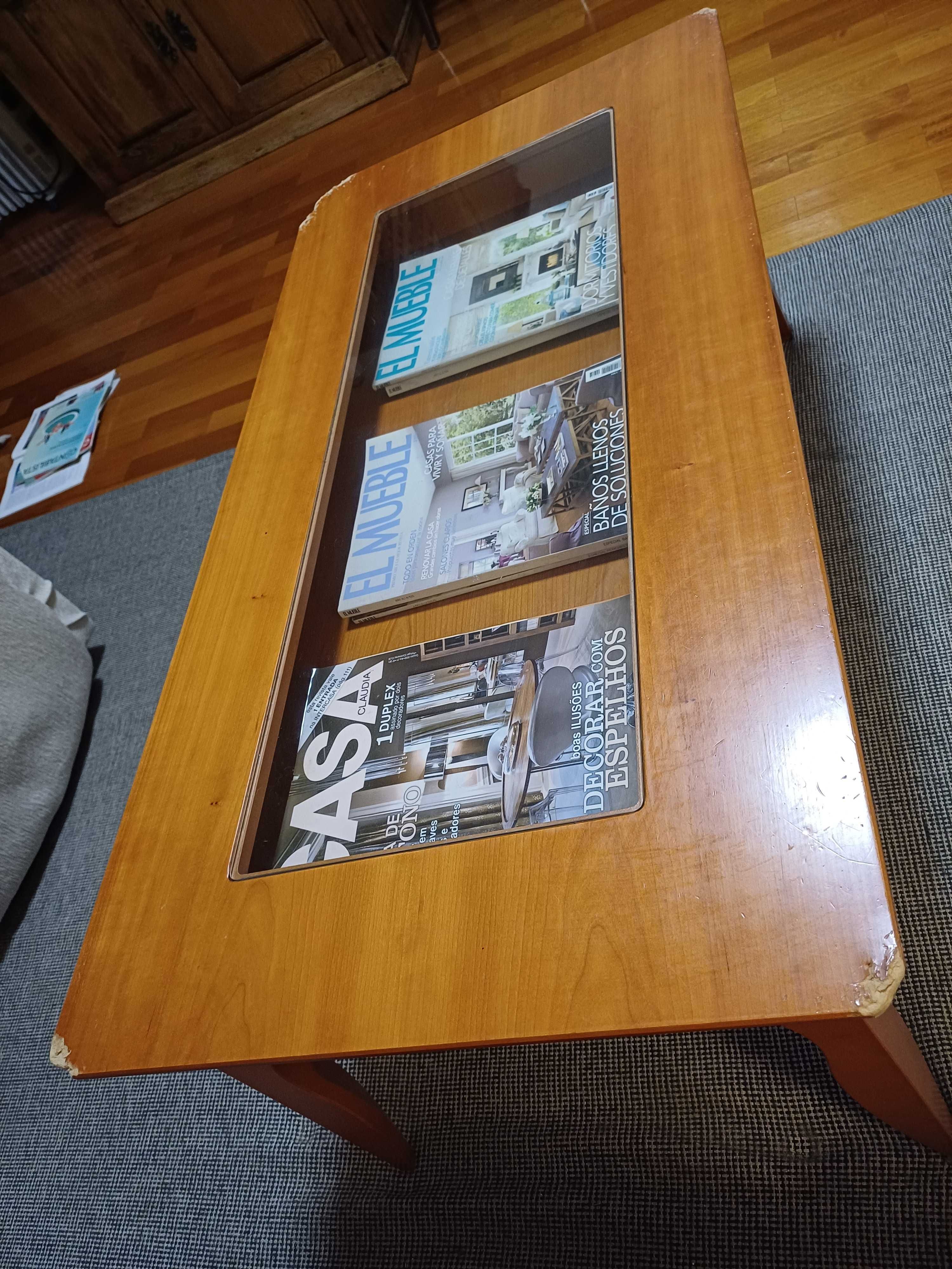 Vende-se mesa de centro