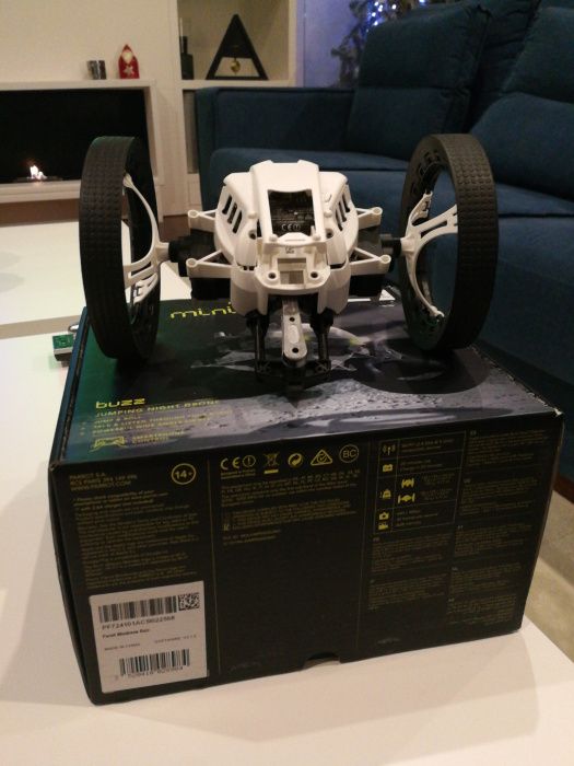 Parrot Jumping Night MiniDrone Buzz (Branco)