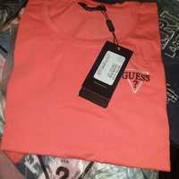 T-shirt   guess kolor malinowy