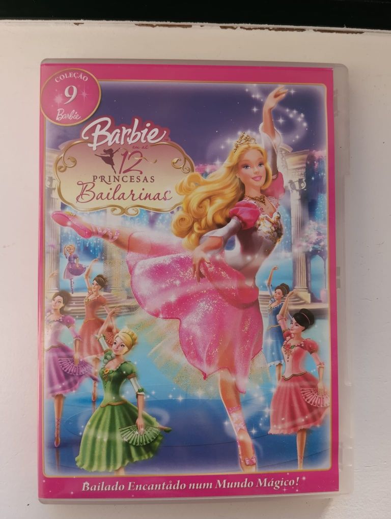 DVD Barbie e as 12 princesas bailarinas