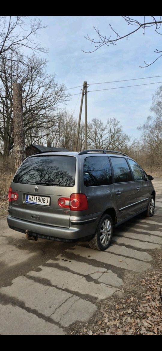 VOLKSWAGEN SHARAN, 7 miejsc,  mini kamper,  do poprawek