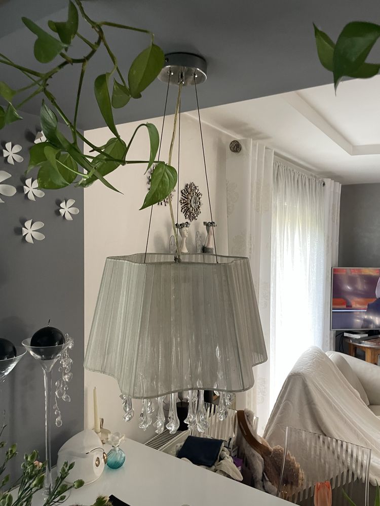 Lampy ze szklanymi soplami