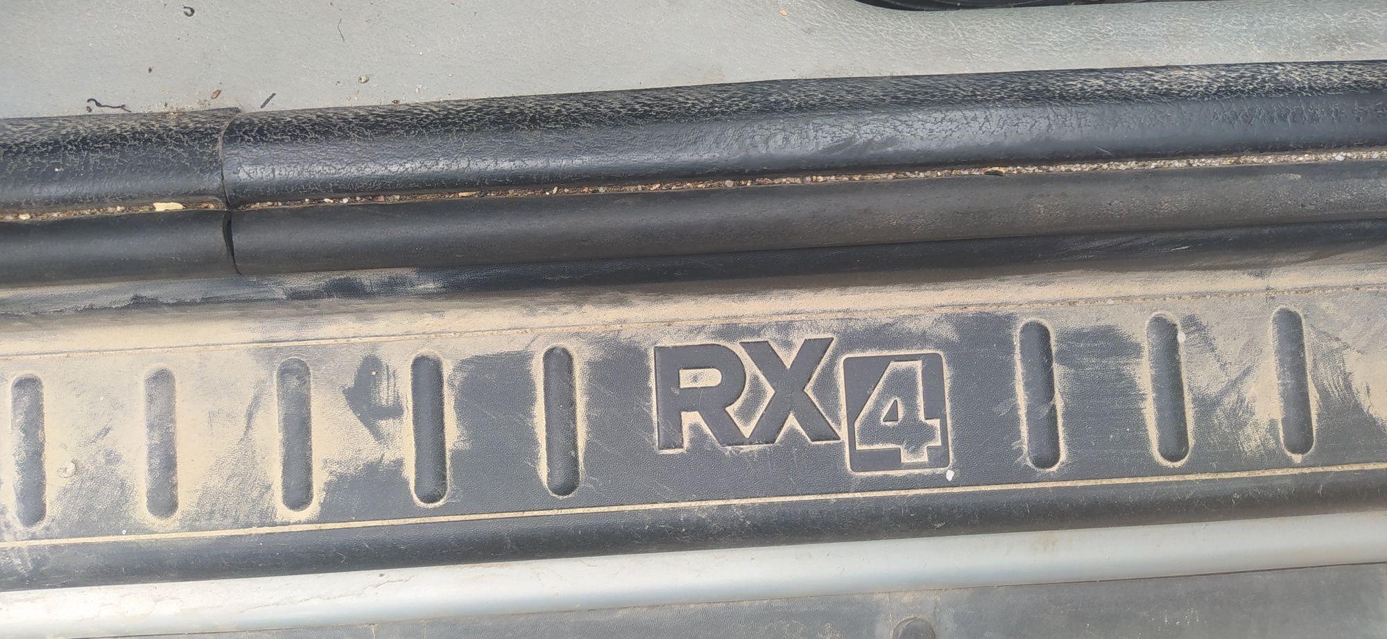 Renault Scenic RX4
