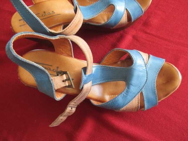 Sandálias - Tapadas