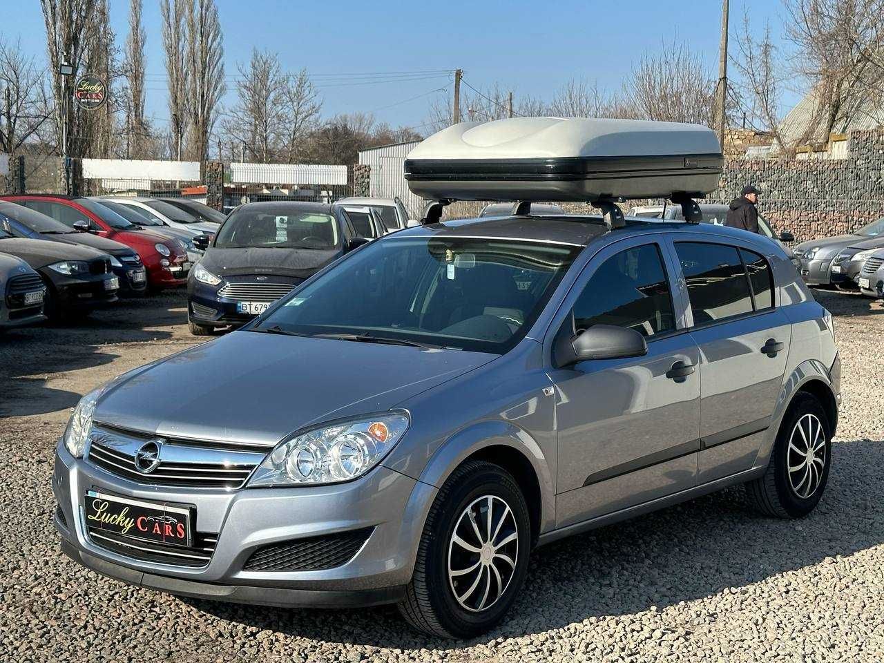 Авто Opel Astra 2008