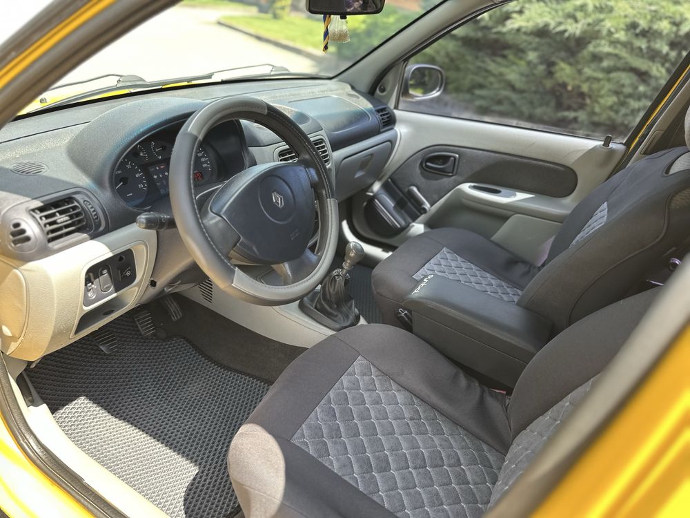 Renault Clio Symbol 2005 року газ/бензин
