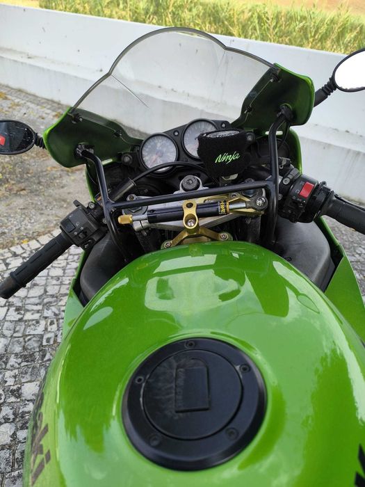 Kawasaki Ninja ZX6R