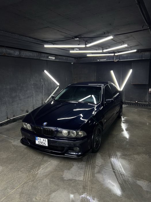 Продам BMW E39 V8 3.5 безванос!