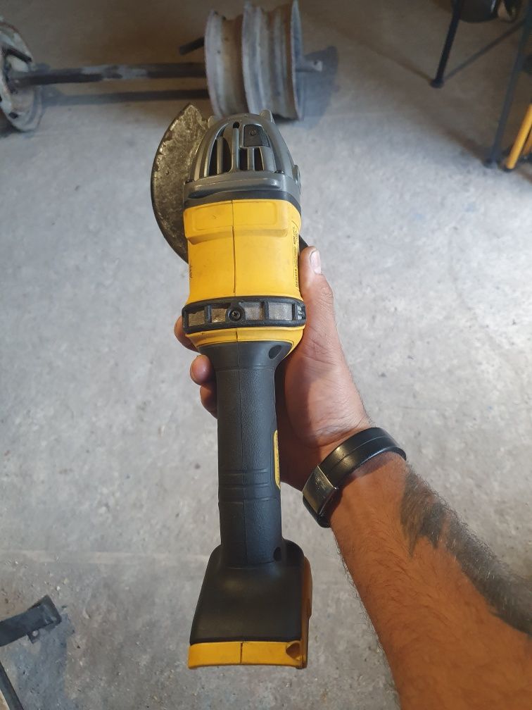 Болгарка dewalt DCG 418N DCG414 150/125mm