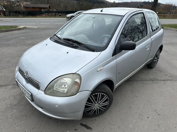 Toyota Yaris yaris 1.3 benzyna 2002 klima