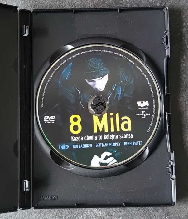 8 Mila Film na DVD