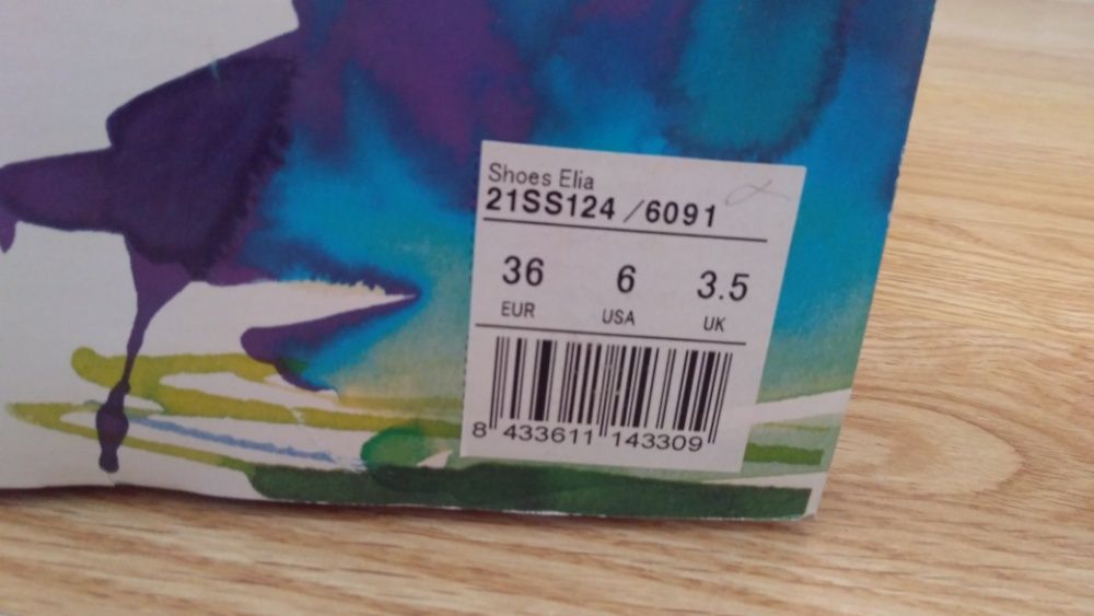 Vendo sapatos Desigual