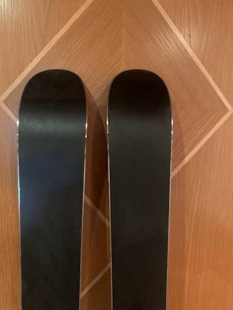 Skis Dynastar Menace 80 2025