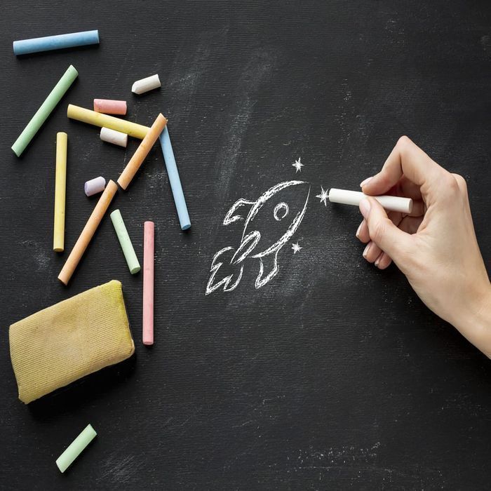 Kreda Szkolna do Tablicy Chodnikowa Kolorowa dla Dzieci Gruba + Gąbka