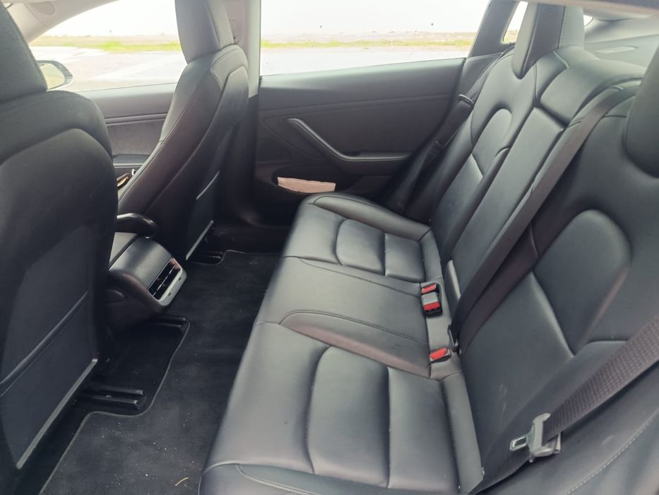 Tesla Model 3 Dual Motor 130.000km