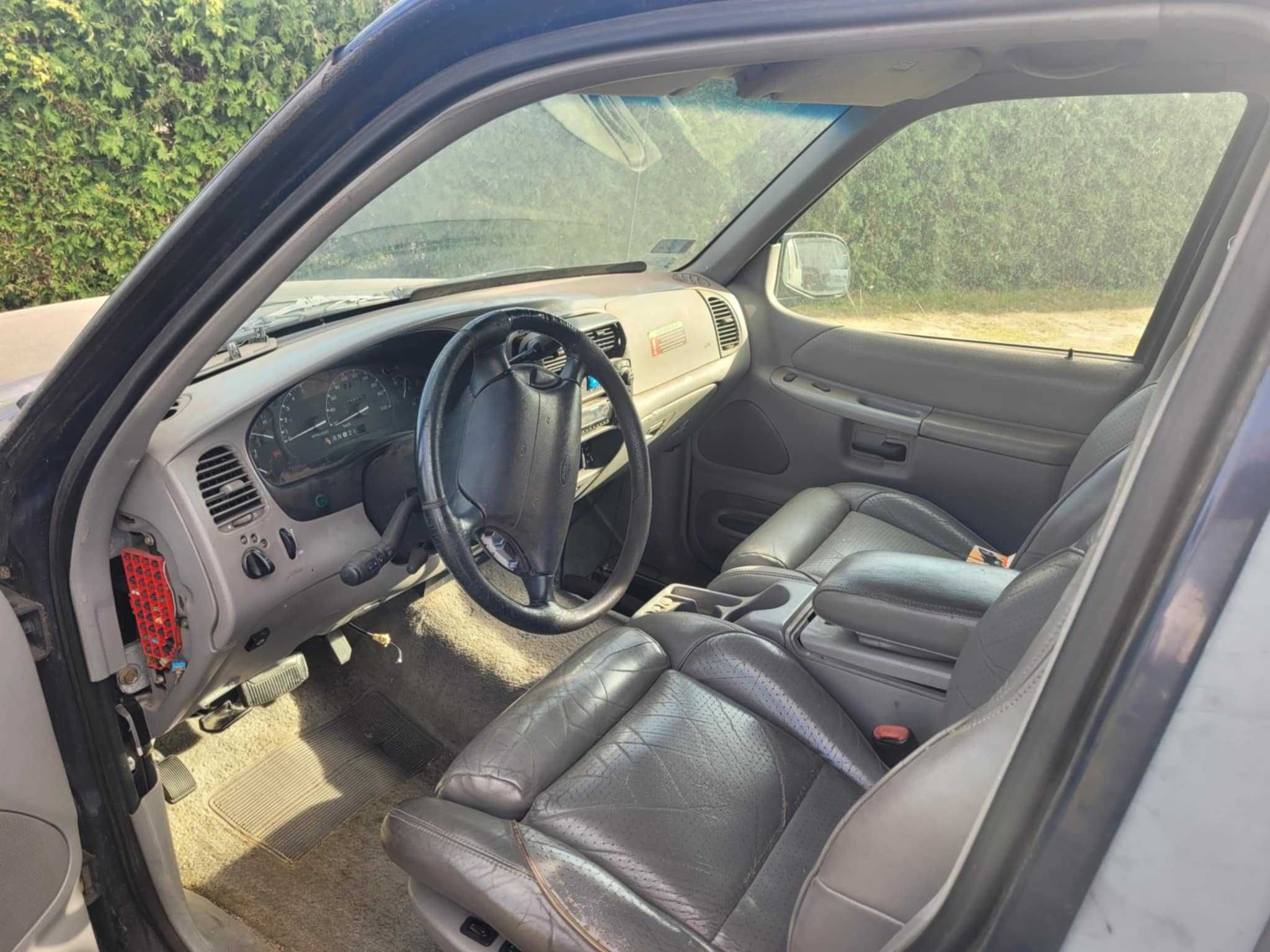 Ford explorer II nieskończony projekt, gas nowa butla.