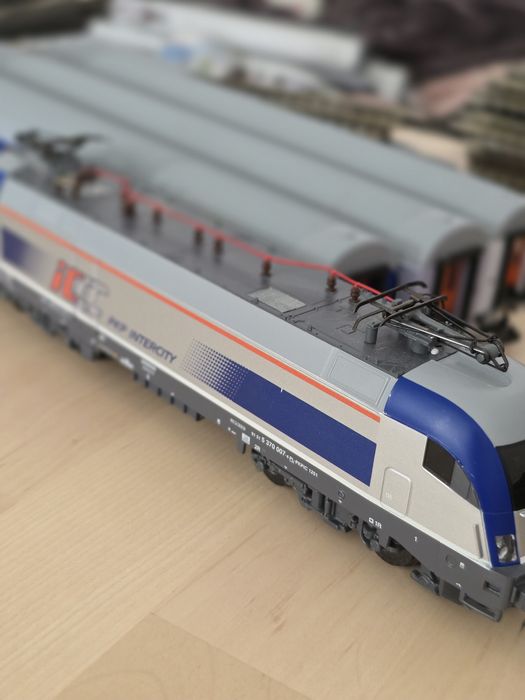 piko 97906 Zestaw startowy Husarz PKP Intercity H0 1:87 IC kolejka
