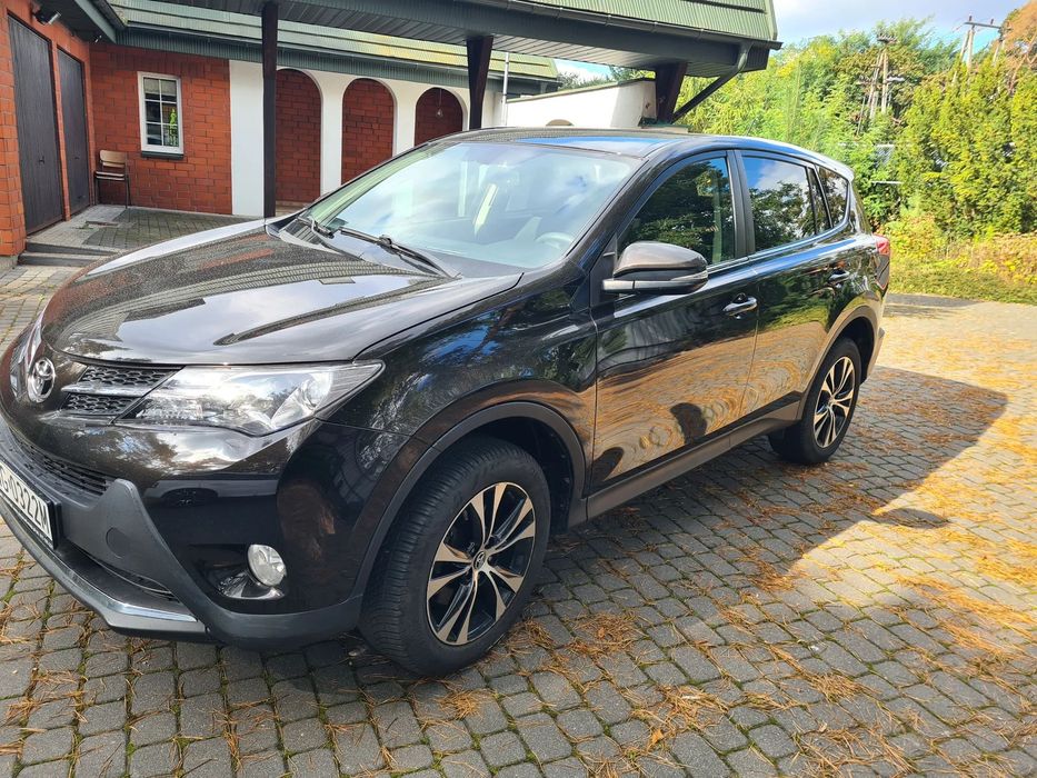 Toyota RAV4 Auto w super stanie, z bardzo małym przebiegiem,4x4 mozliwa zamiana