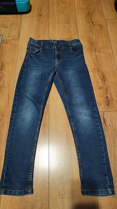 Spodnie jeansowe chłopięce rozmiar 140-146 firmy cool club