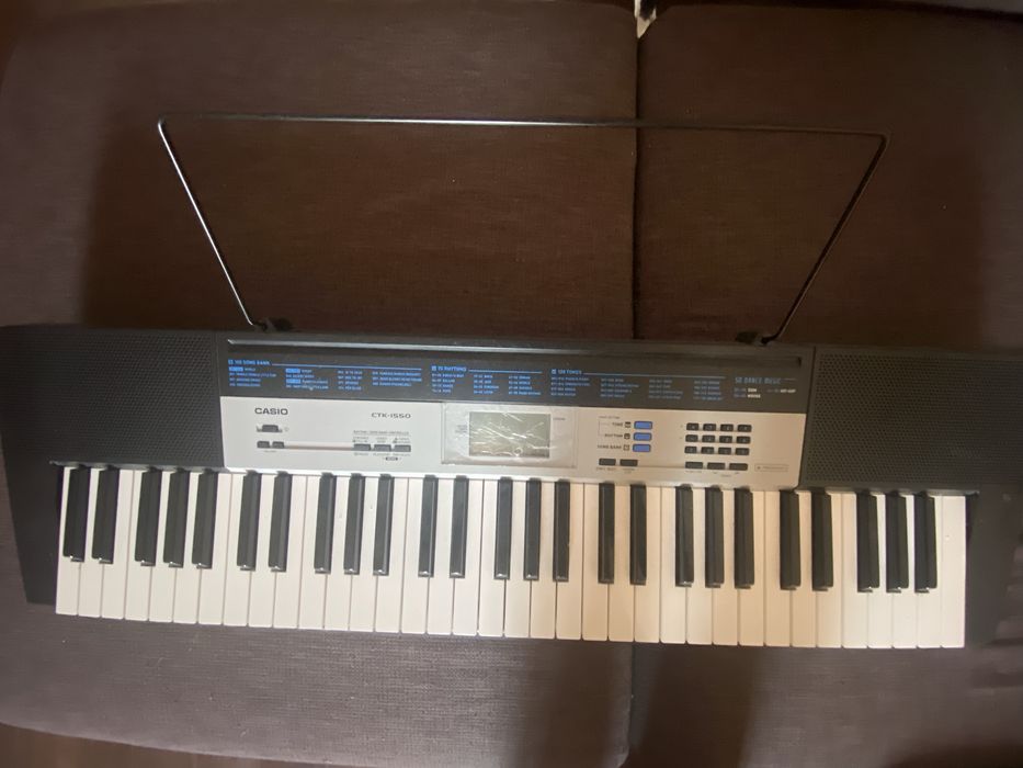 Cинтезатор Casio CTK 1550