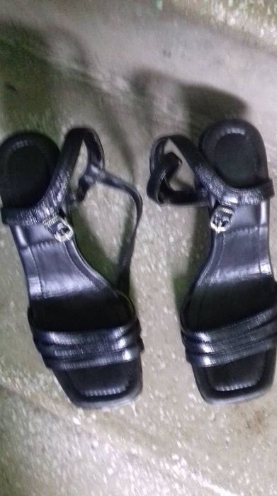 Buty kozaki sandałki klapki