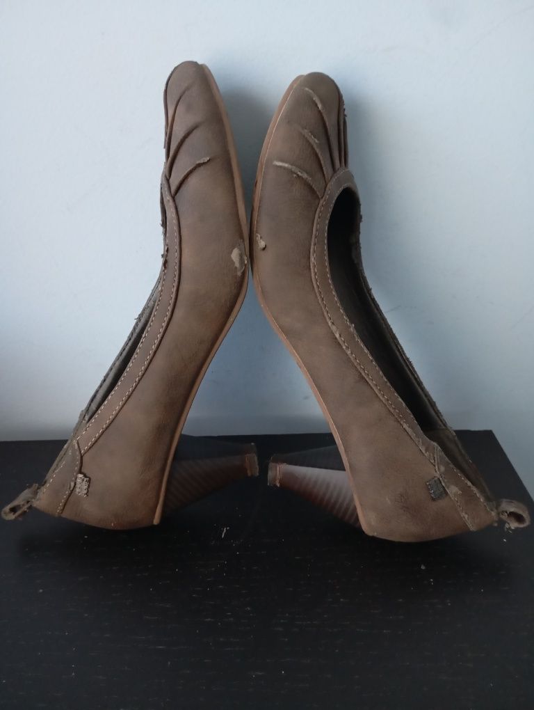 Sapatos Maria Mare