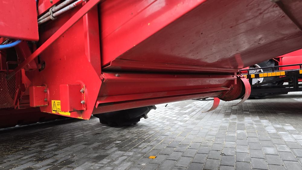 Комбайн масей фергусон MF20