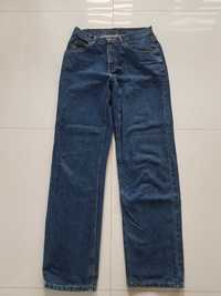 Spodnie jeansowe marki LEE, prod. USA, rozm. 30/32.