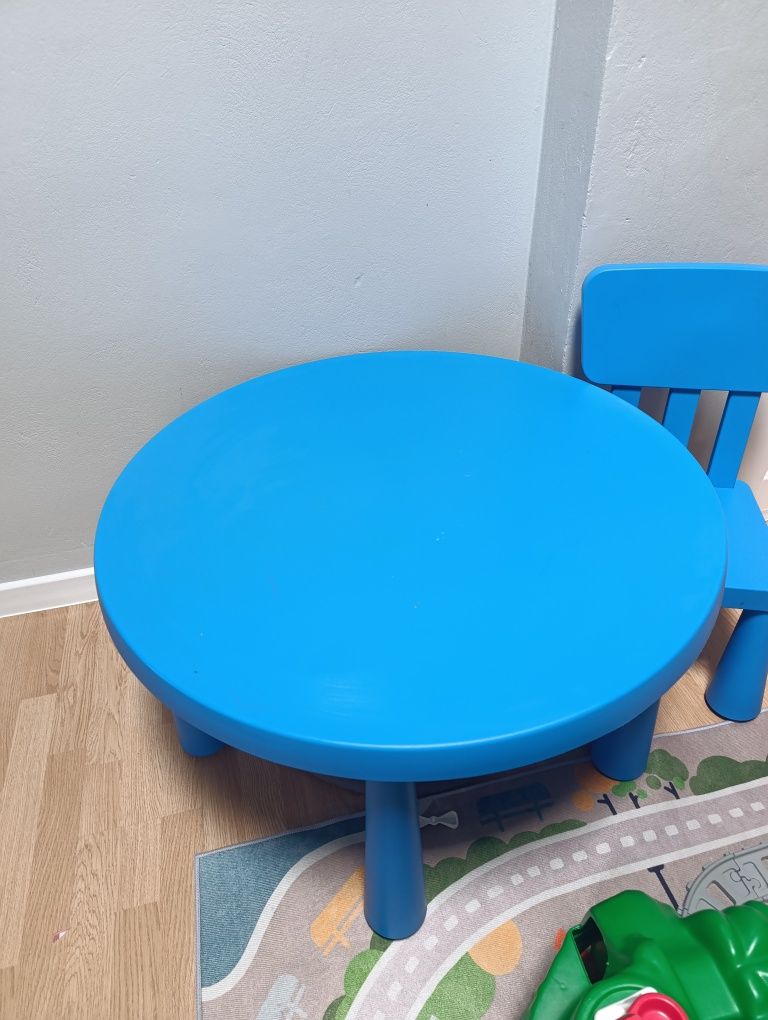 Stolik Ikea okrągły