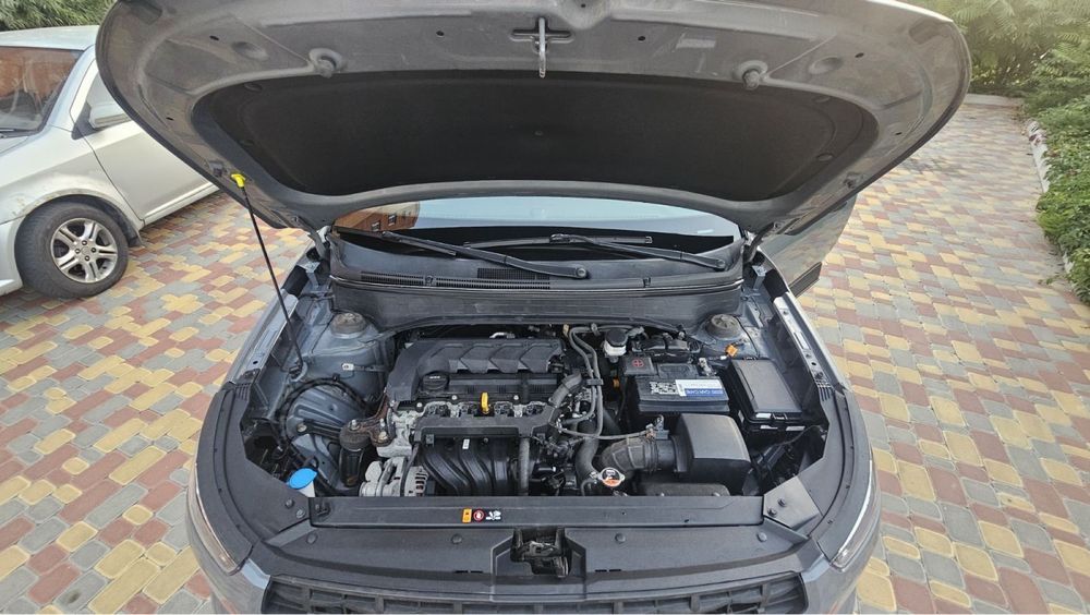Продам HYUNDAI VENUE Avtomat