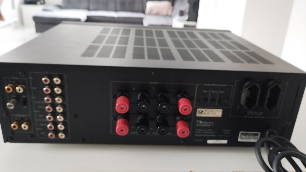 Wzmacniacz Nakamichi amplifer 1