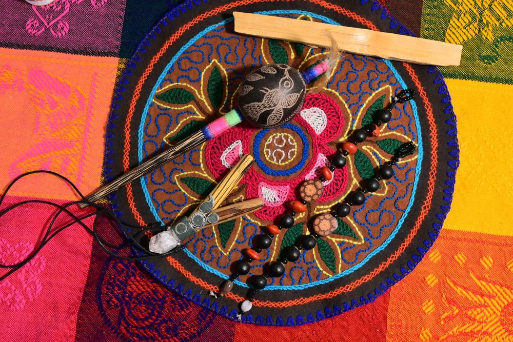ZESTAW Shipibo Ayahuasca Icaro Palo Santo Kuripe Agua Florida Amazonia
