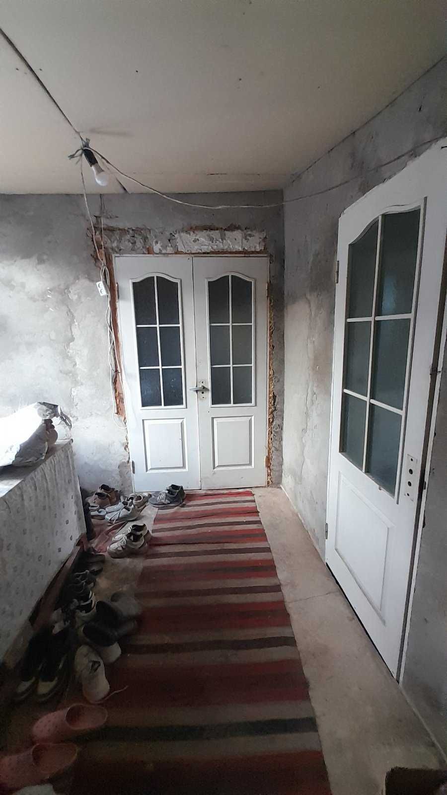 Продам будинок в сільській місцевості загальною площею 97 кв.м.