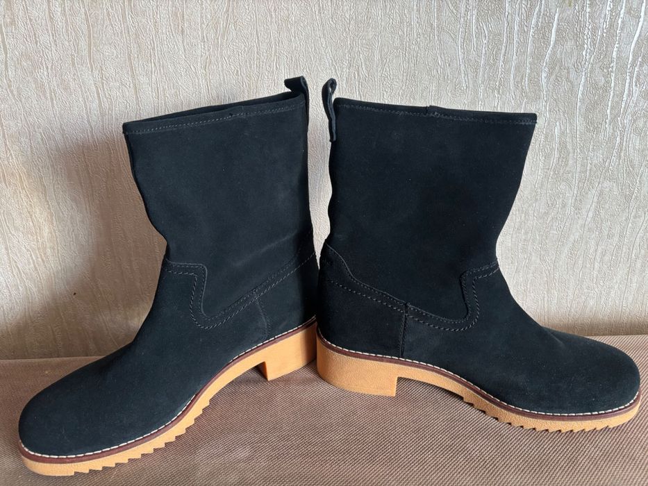 Нові  ботильйони Clarks Eden Mid Hi