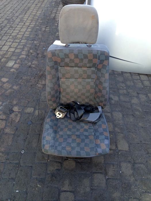 FOTEL KIEROWCY MERCEDES VITO 638