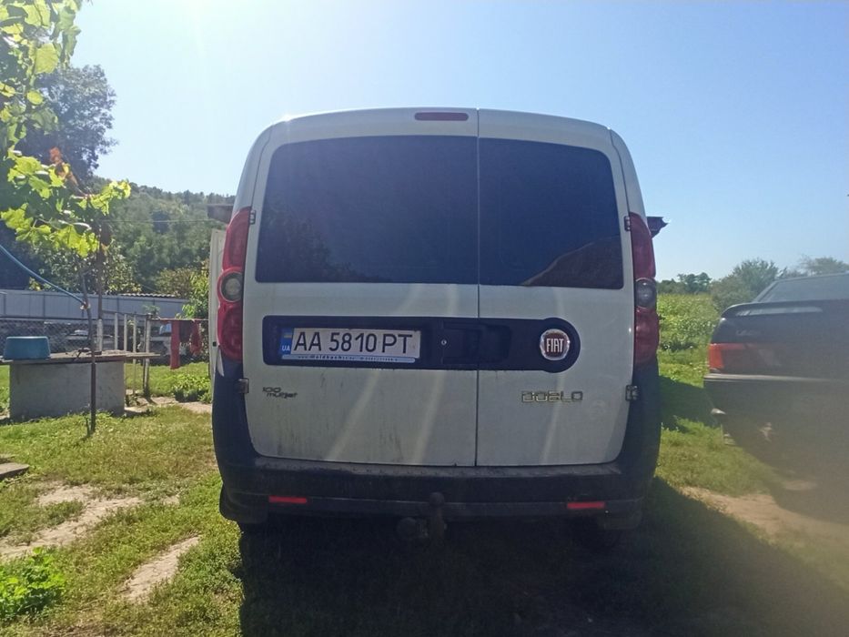 Продам Fiat Doblo 2012 год