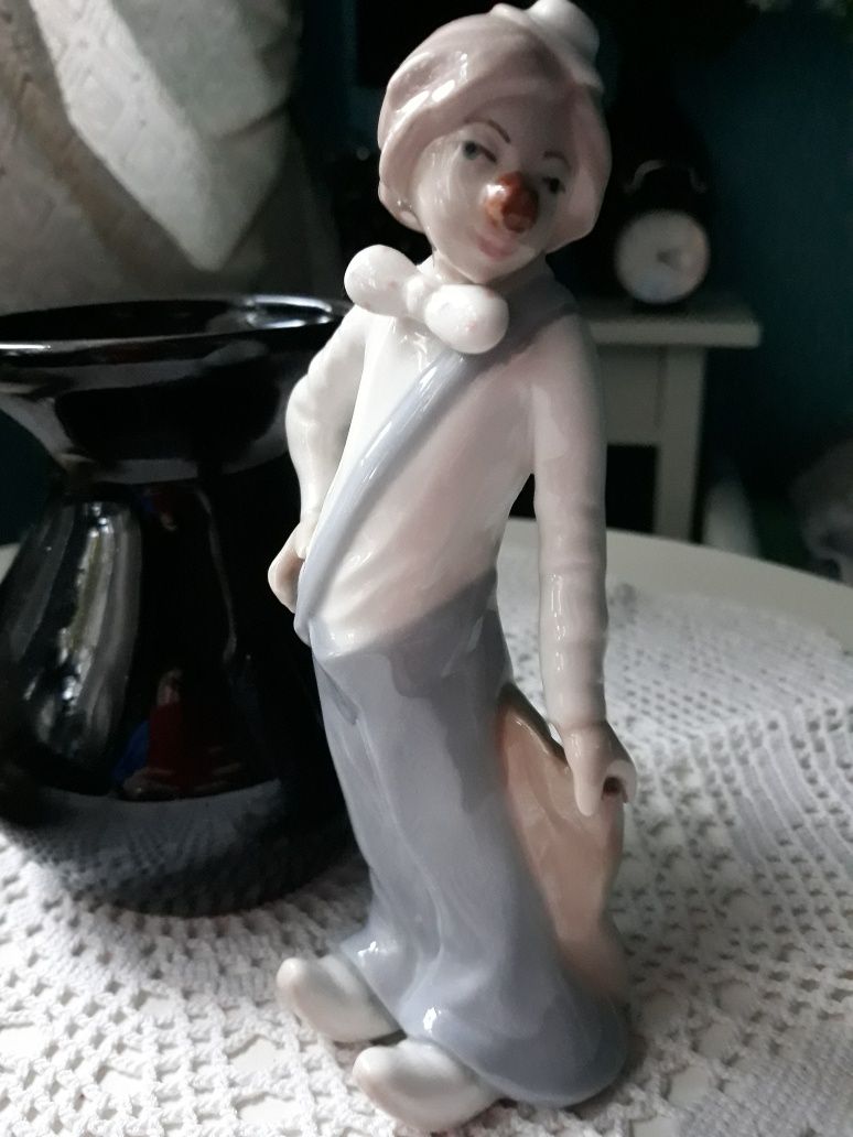 Hiszpańska porcelanowa figurka klauna sygnowana Casades
