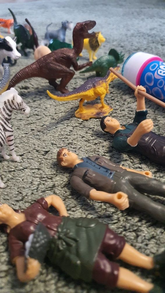 Zwierzęta figurki 44 sztuki