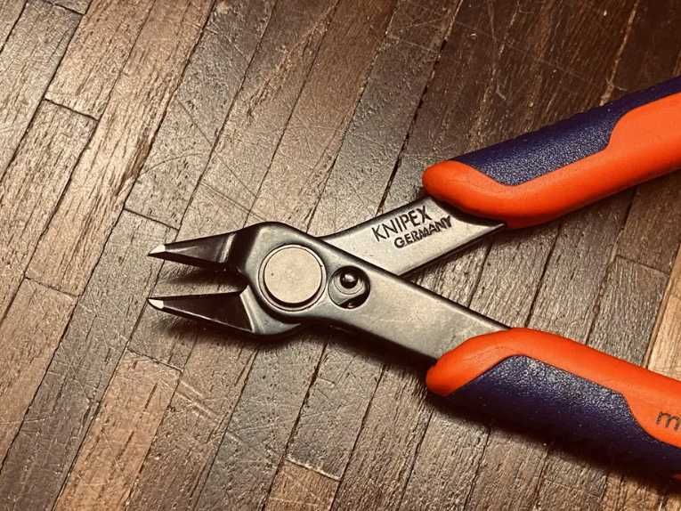 Szczypce tnące Knipex Super-Knips 78.61.125 elektronik chip 125 mm