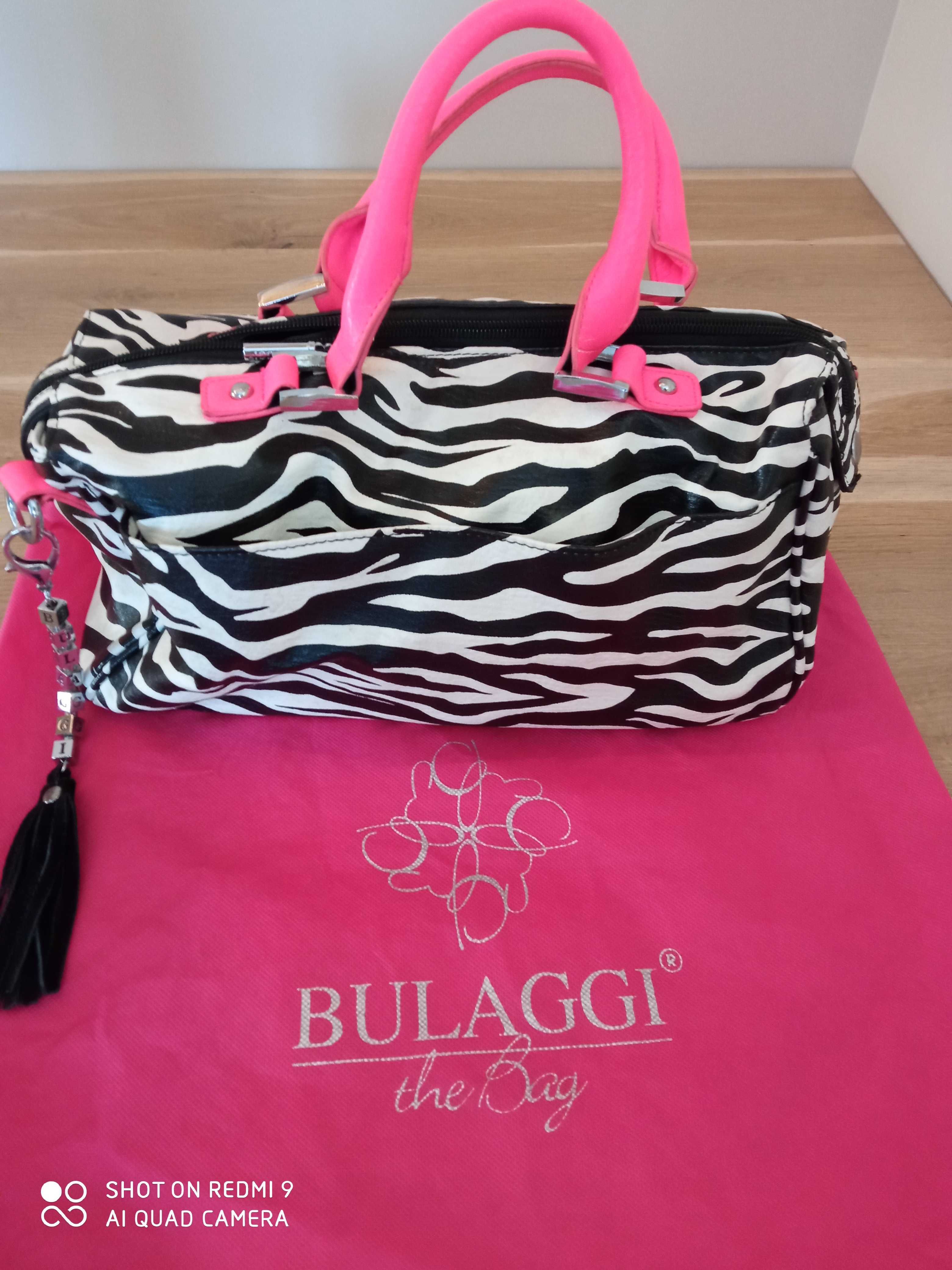 Брендова сумочка Bulaggi