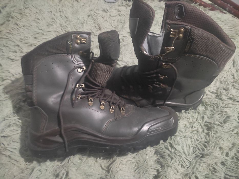 Берци нові , розмір 46