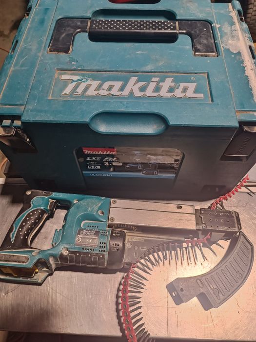 Wkrętarka akumulatorowa do regipsów Makita dfr 550