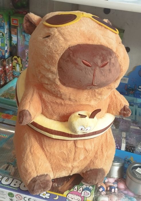 Подушка-игрушка с пледом внутри 3 в 1 капибара-трансформер