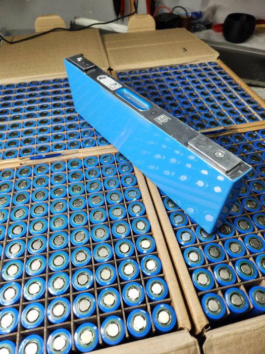 НОВІ 116Ah CATL 900A акумулятор призматик Ном. напруга 3,62В