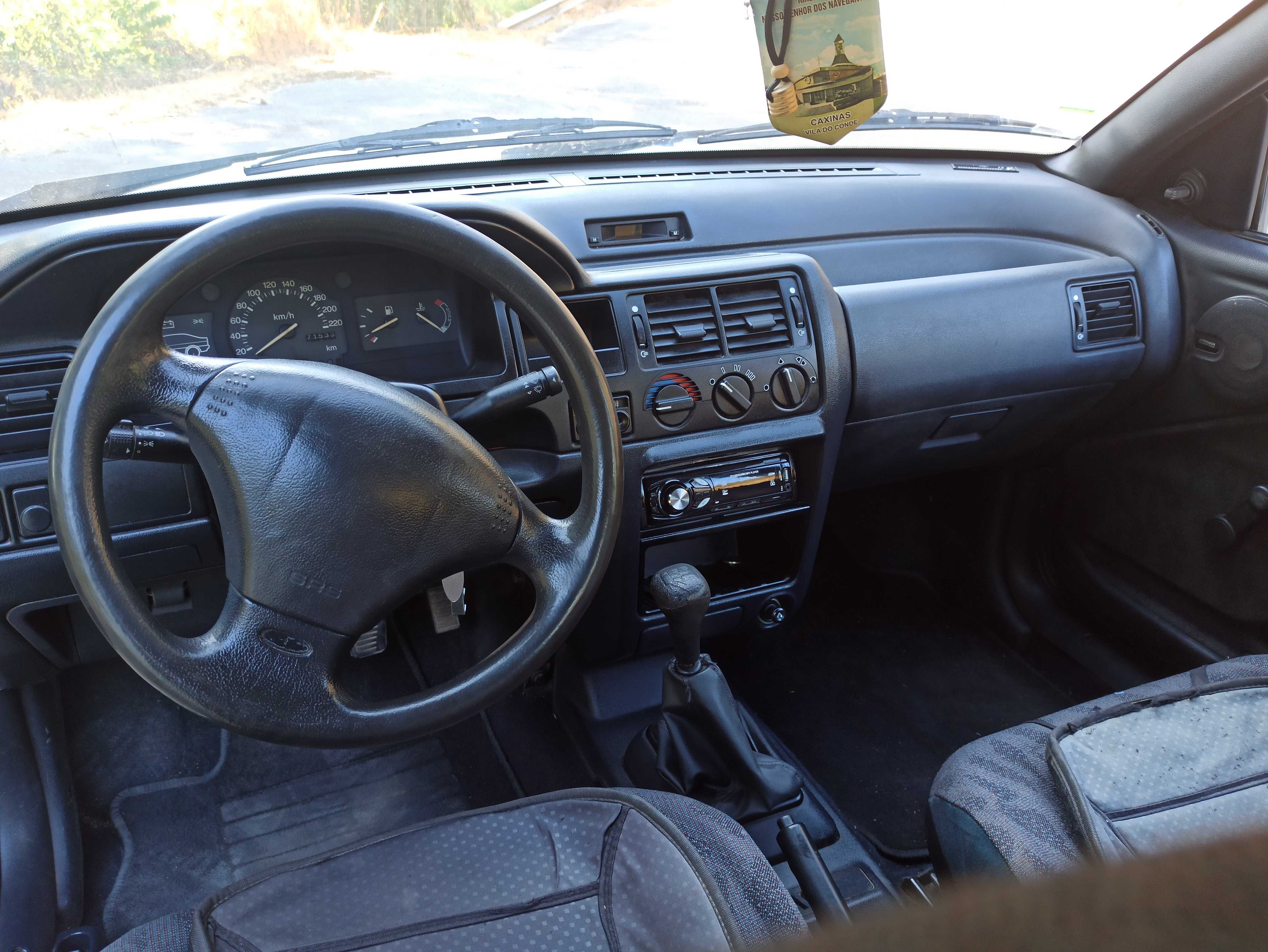 Vendo Ford Escort