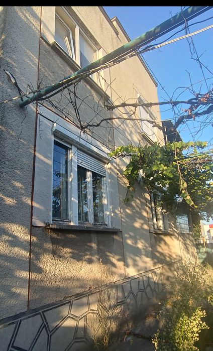 В Продажу Будинок/Гараж/ Літня кухня