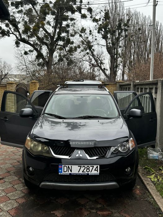 Продам Mitsubishi Outlander