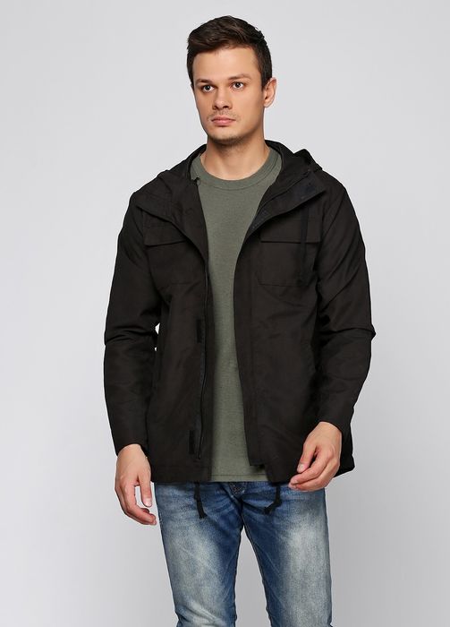 Чорна демісезонна вітровка H&M размер S M