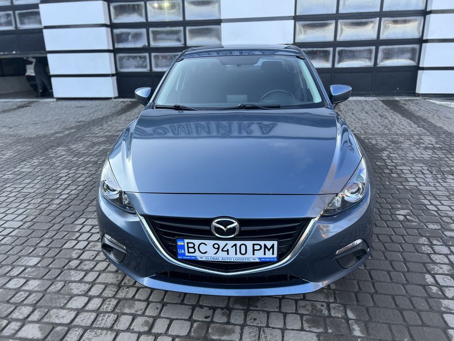 Оренда автомобіля Mazda 3 у Львові . Оренда авто Львів.