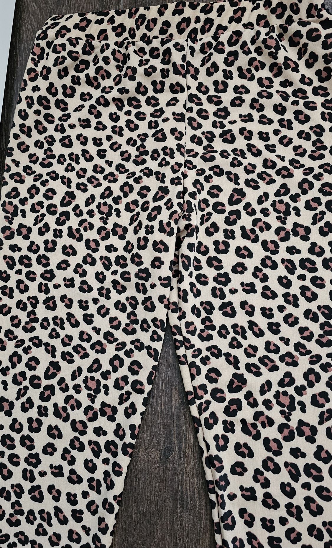 Wyprzedaż Getry legginsy r.M/L